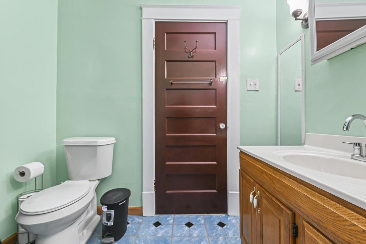 Appartement Enchanting Echoes: Oasis Near The Falls