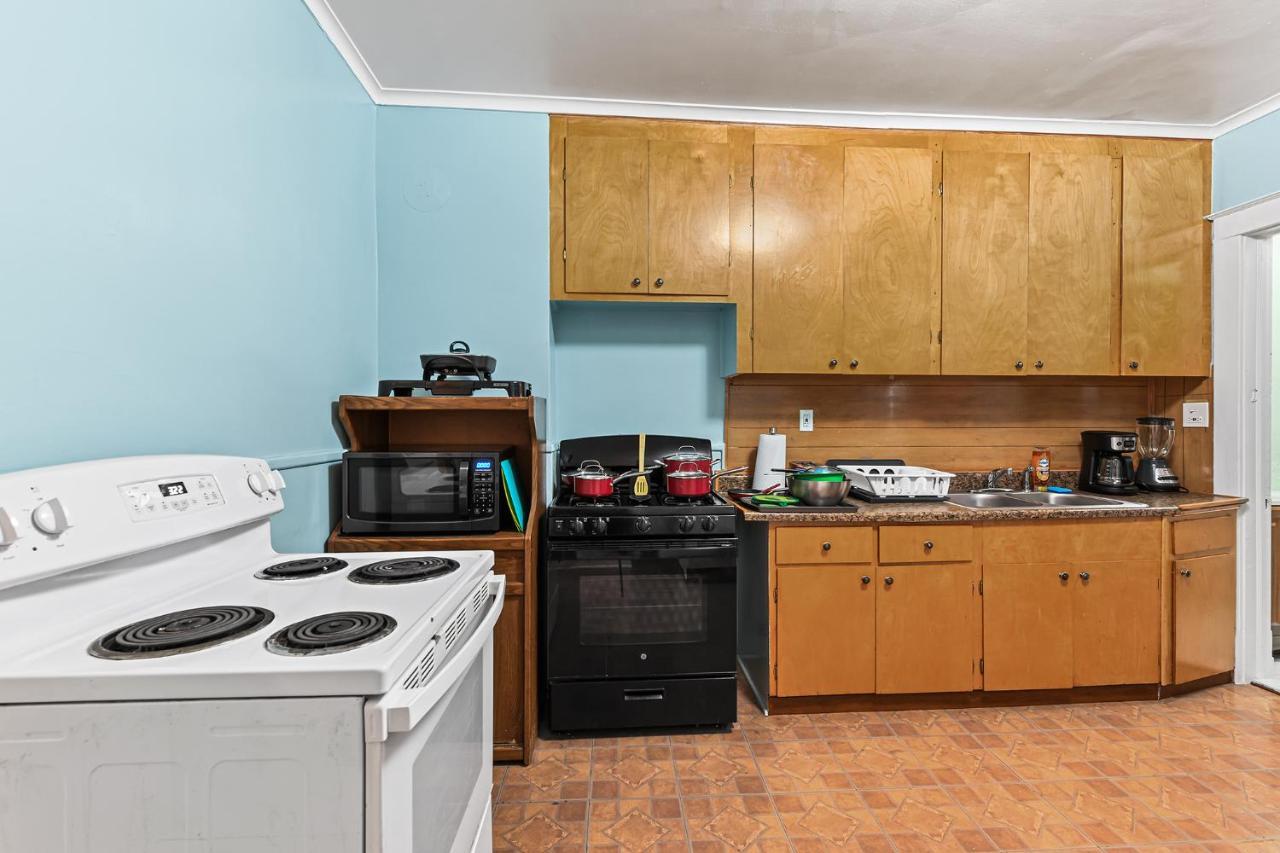 Appartement Enchanting Echoes: Oasis Near The Falls